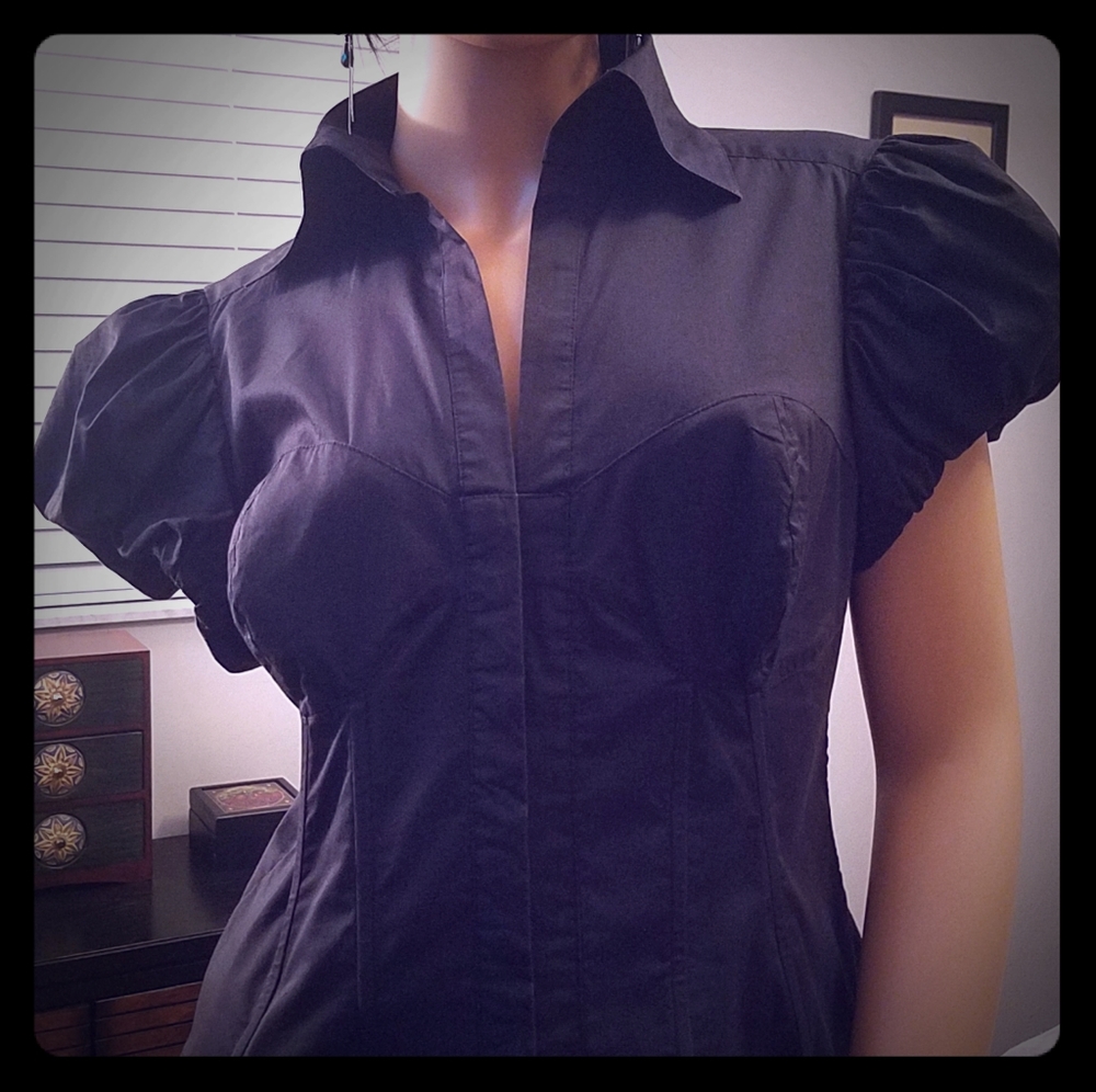 Black corset top w/ boning and puffed sleeves